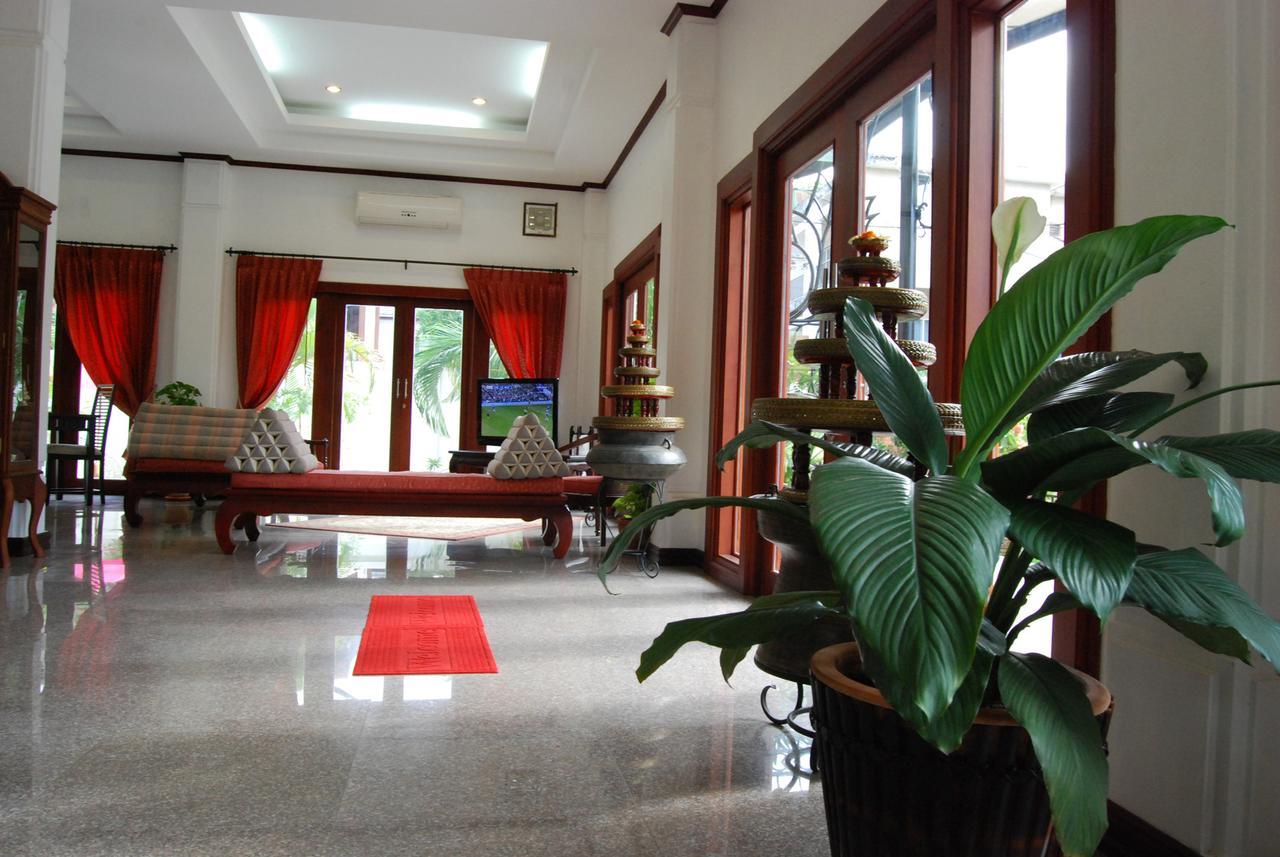 Vayakorn Inn Vientiane Esterno foto