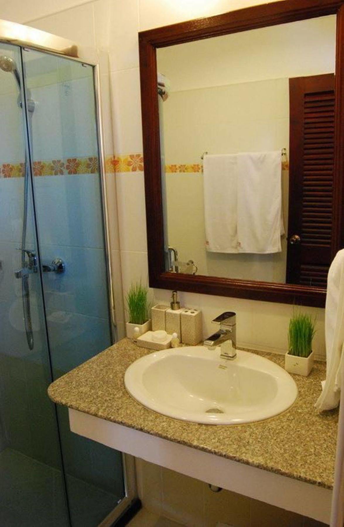 Vayakorn Inn Vientiane Esterno foto
