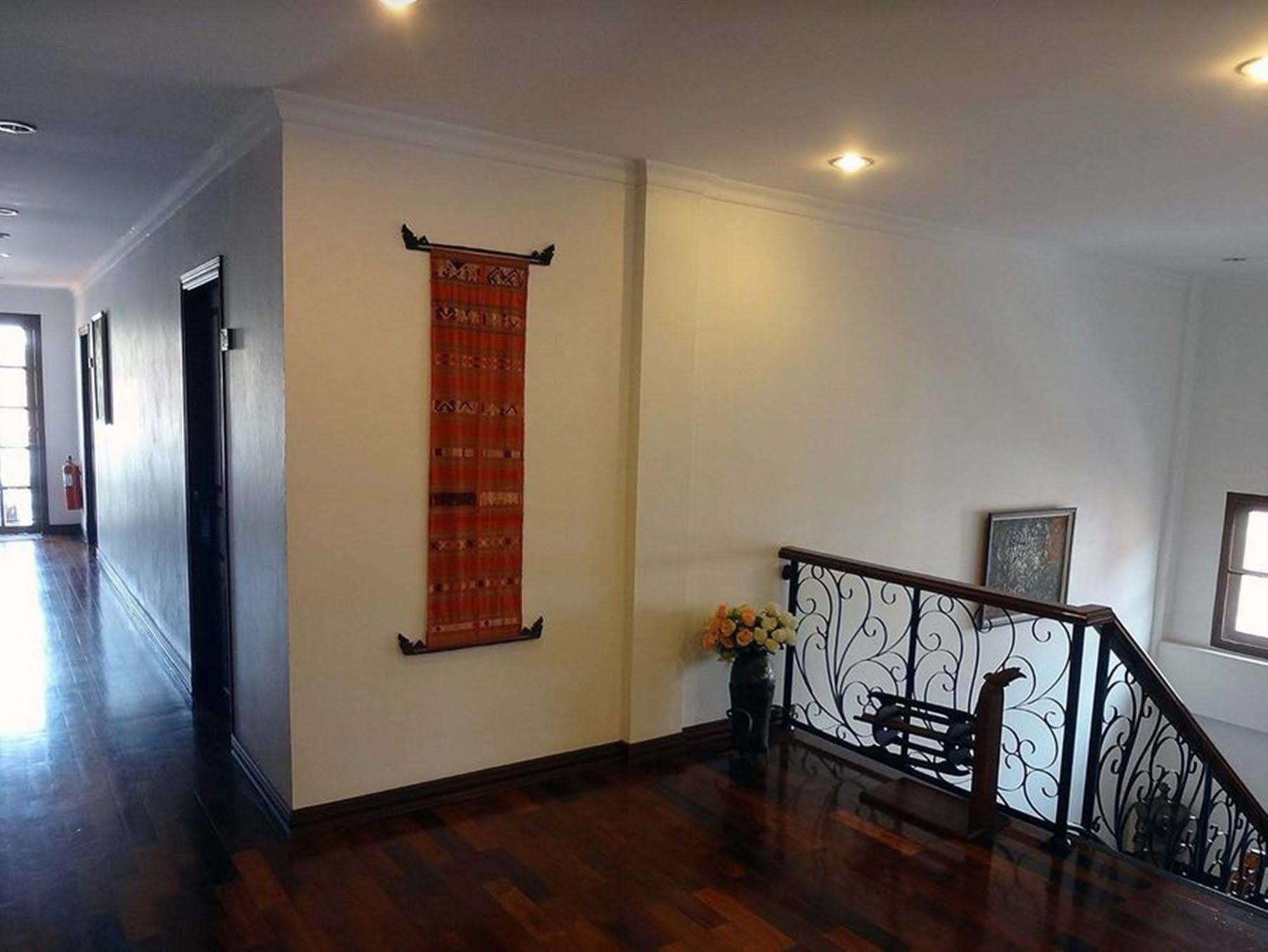 Vayakorn Inn Vientiane Esterno foto